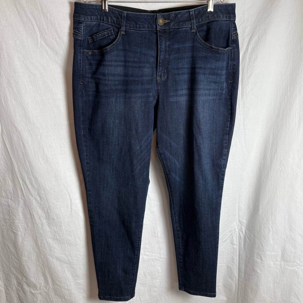 Democracy Absolution Dark Blue Women's Skinny Jeans Never Worn